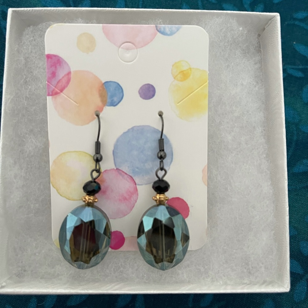 Premier Designs Emerald Isle Earrings